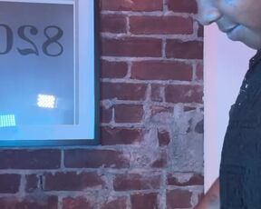 SHE GAVE ME THE PUSSY WHILE EVERYONE WAS ASLEEP