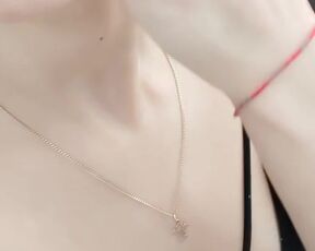 Pretty slut’s face drenched in cum, eats it – show