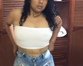 I make a video for my lover changing clothes.