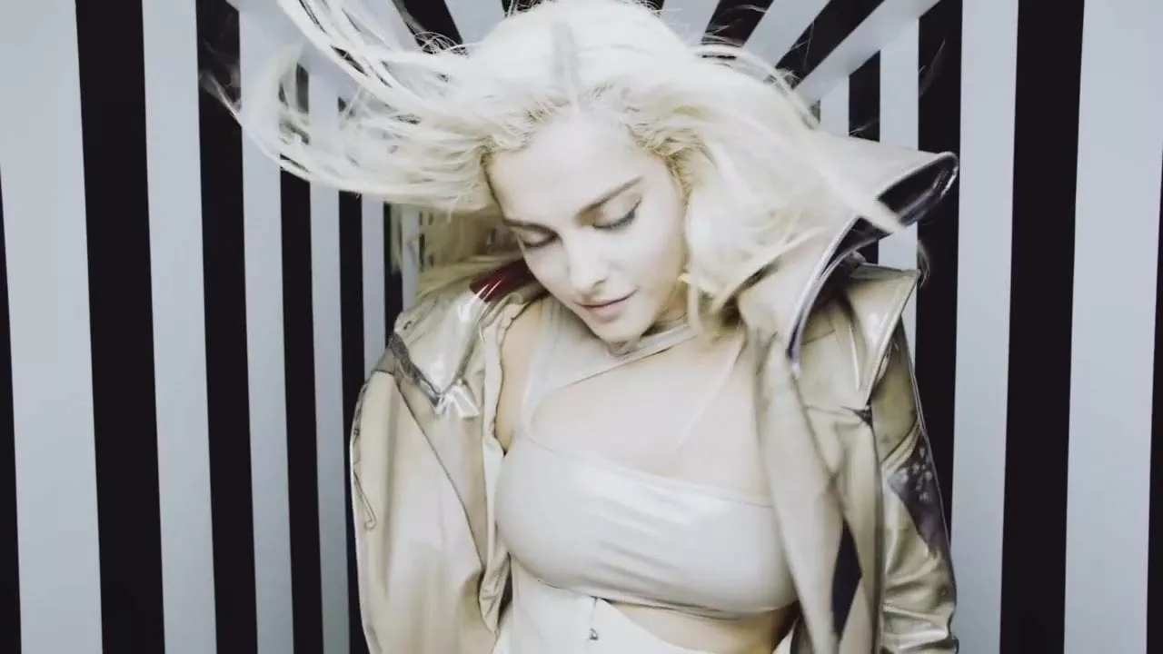 Bebe Rexha - I am A Mess (PMV)